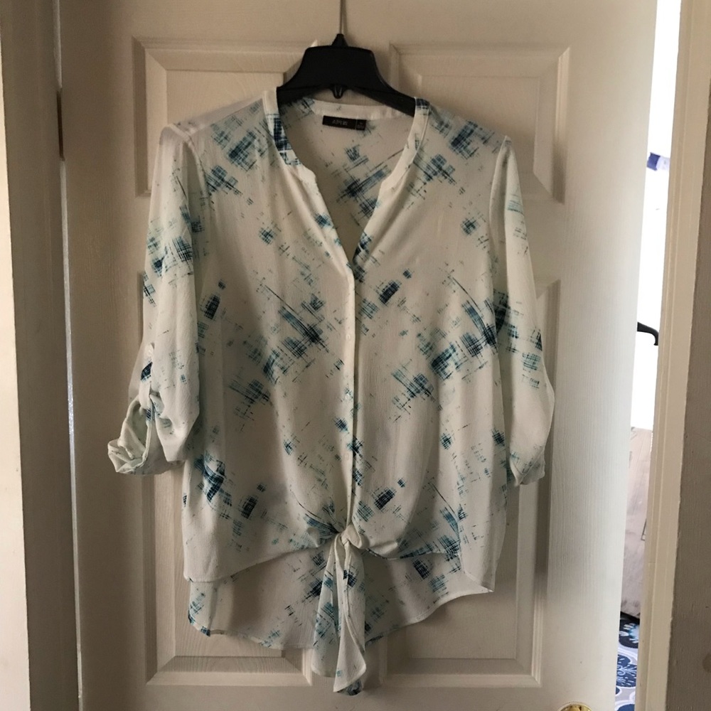 Blue and white tie front blouse.Adjustable sleeves